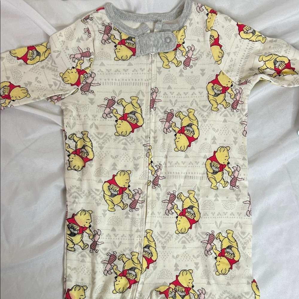 Disney Baby onesie with Winnie the Pooh Print - Picture 3 of 5